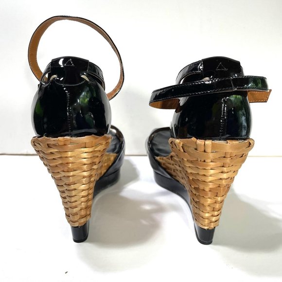 MaxAzria Ma-Dades wedge black patent bamboo sandal - Picture 6 of 11